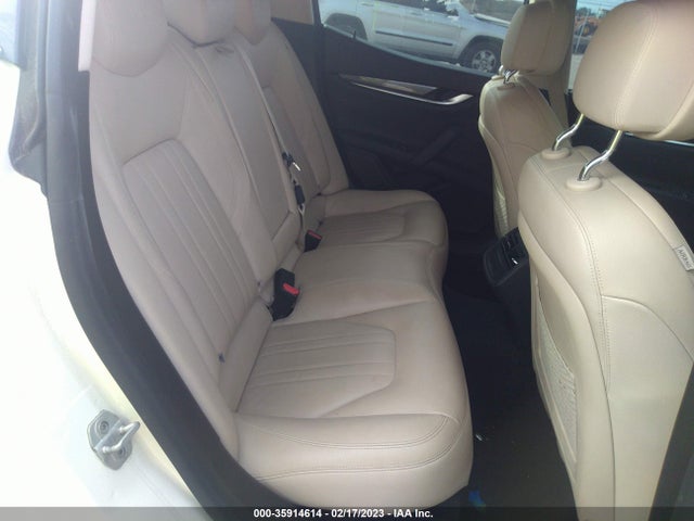 2018 Maserati Ghibli, VIN: ZAM57XSAXJ1299861