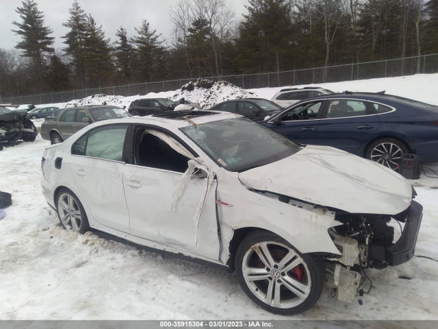 3VW5T7AJXHM349007 Volkswagen JETTA GLI