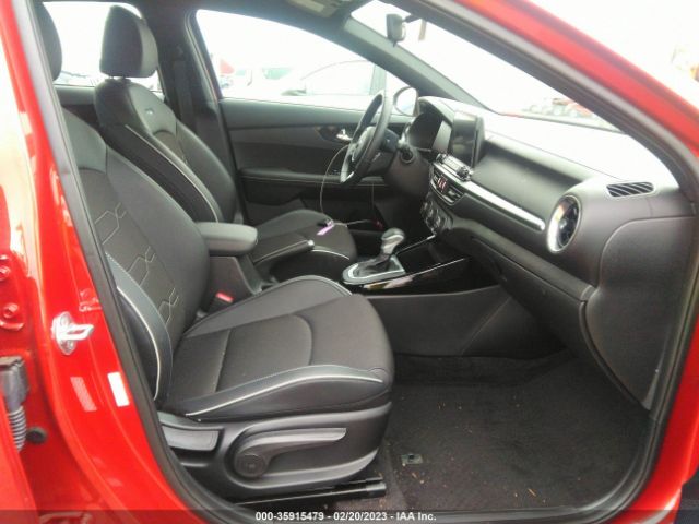 3KPF34AD9ME403112 KIA Forte Gt-line
