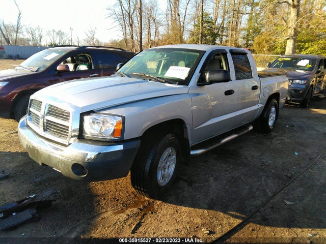 Dodge DAKOTA SLT 2005 1D7HW48K15S236592 Image 2