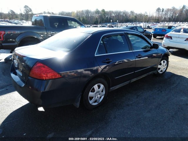 2007 HONDA ACCORD SDN LX VIN: 1HGCM564X7A129569