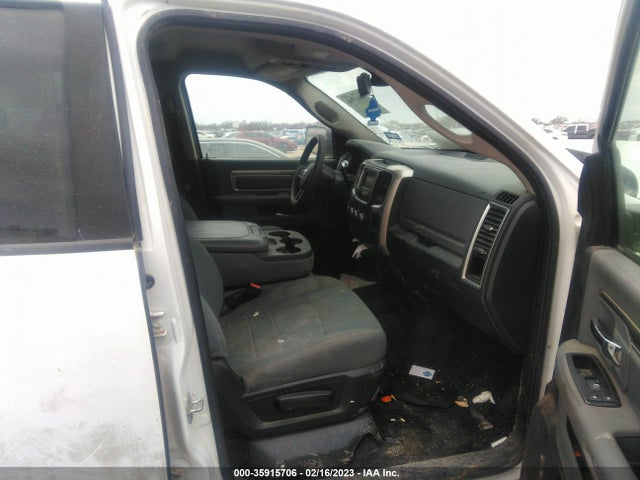 2015 Ram 2500, VIN: 3C6UR5DL8FG627291
