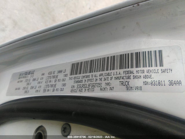 2015 Ram 2500, VIN: 3C6UR5DL8FG627291