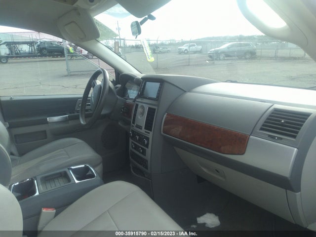 2008 CHRYSLER TOWN & COUNTRY TOURING VIN: 2A8HR54P78R766928