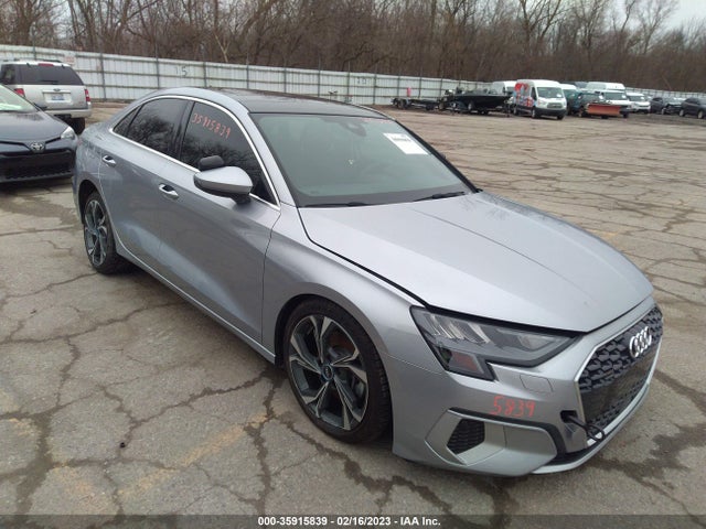 2022 Audi A3, VIN: WAUGUDGY0NA064446