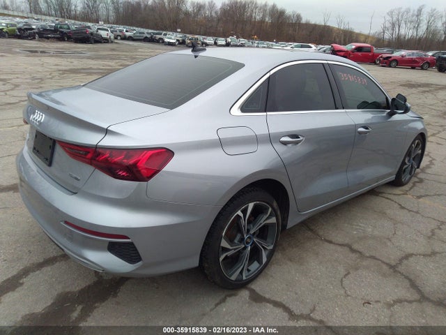 2022 Audi A3, VIN: WAUGUDGY0NA064446