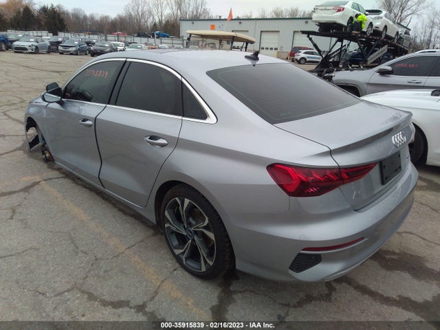 Audi A3 Sedan Premium 2022 WAUGUDGY0NA064446 Image 3
