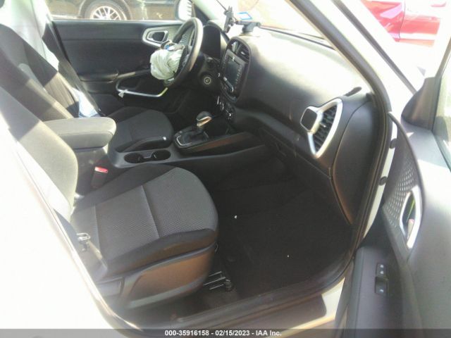 KNDJ23AU3L7026170 KIA SOUL LX