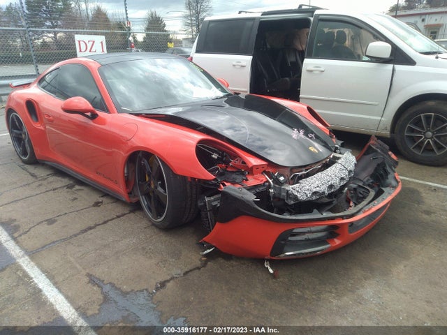 2016 Porsche 911, VIN: WP0AD2A9XGS166140