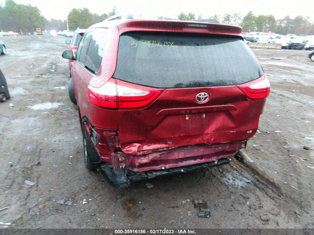 2017 Toyota Sienna, VIN: 5TDKZ3DC4HS789802