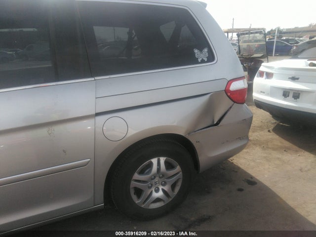 2005 HONDA ODYSSEY EX-L VIN: 5FNRL38755B075674