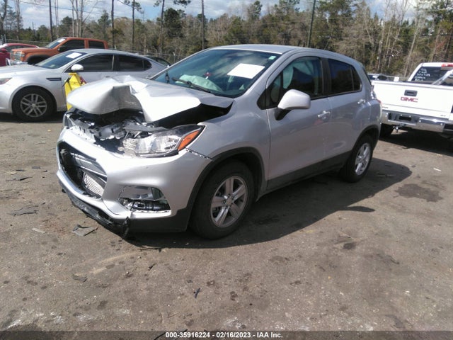 Chevrolet TRAX LS 2022 KL7CJKSM9NB544642 Image 2