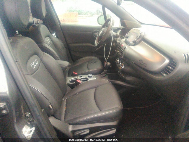 2021 Fiat 500X, VIN: ZFBNF3C16MP893513