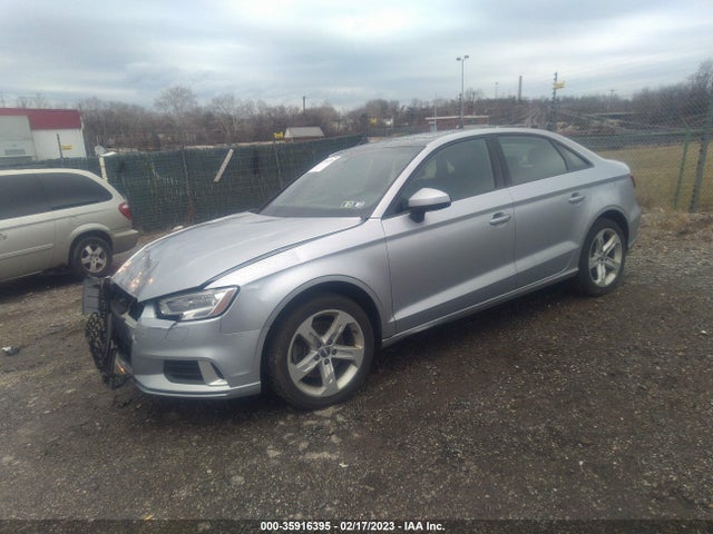 WAUAUHFFXJ1072366 Audi A3 Sedan Premium/tech Premium