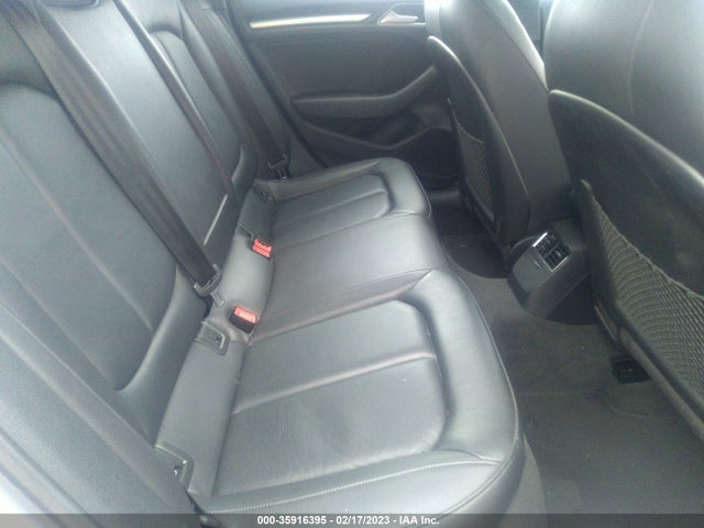 WAUAUHFFXJ1072366 Audi A3 Sedan Premium/tech Premium