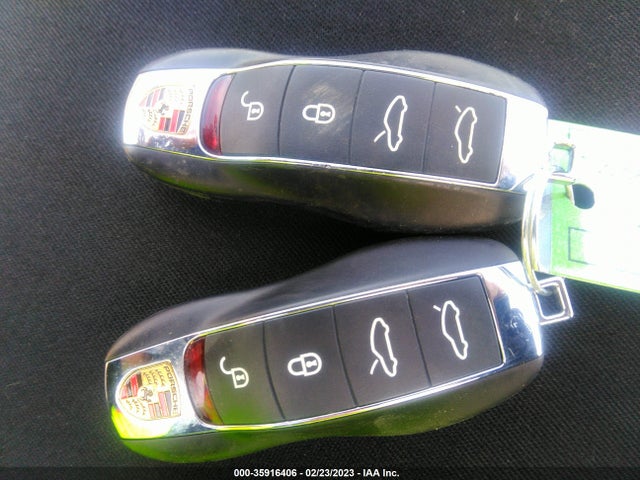 2019 Porsche 718, VIN: WP0CB2A87KS228074