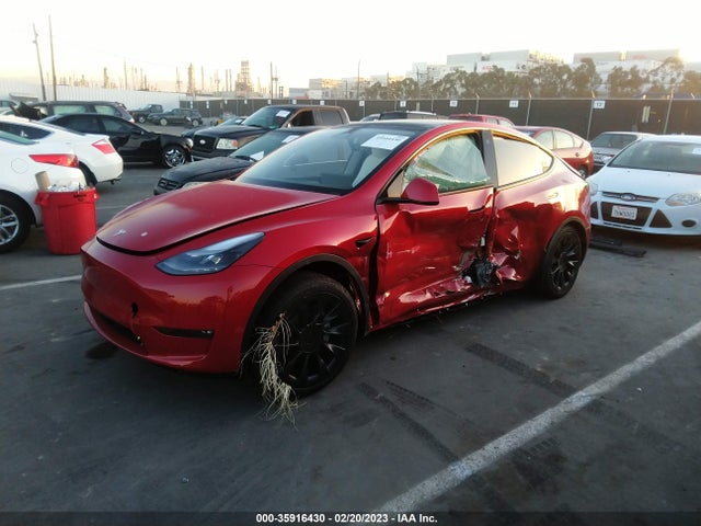Tesla Model Y Long Range 2023 7SAYGDEE2PF619983 Image 2