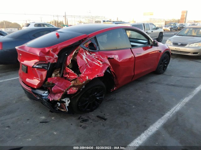Tesla Model Y Long Range 2023 7SAYGDEE2PF619983 Image 4