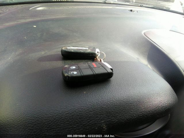 3C4PDCBG9KT837799 Dodge JOURNEY SE