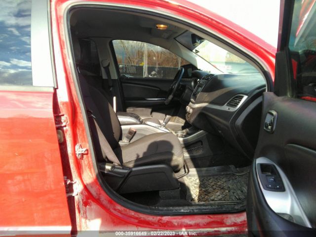 3C4PDCBG9KT837799 Dodge JOURNEY SE