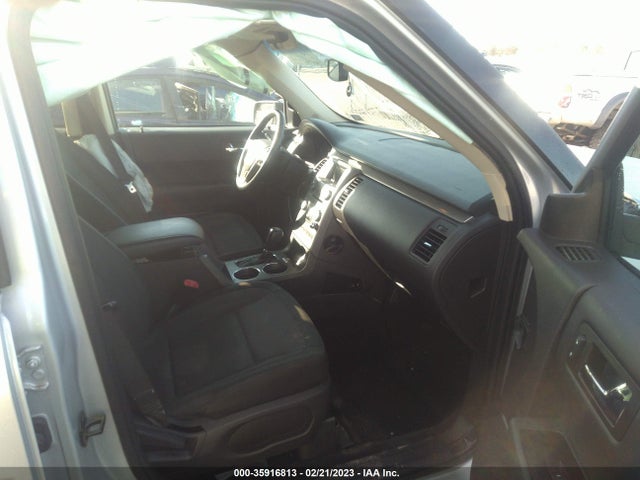 2018 Ford Flex, VIN: 2FMGK5B82JBA11179