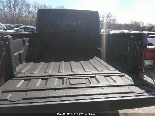 2021 Jeep Gladiator, VIN: 1C6HJTAG4ML582354