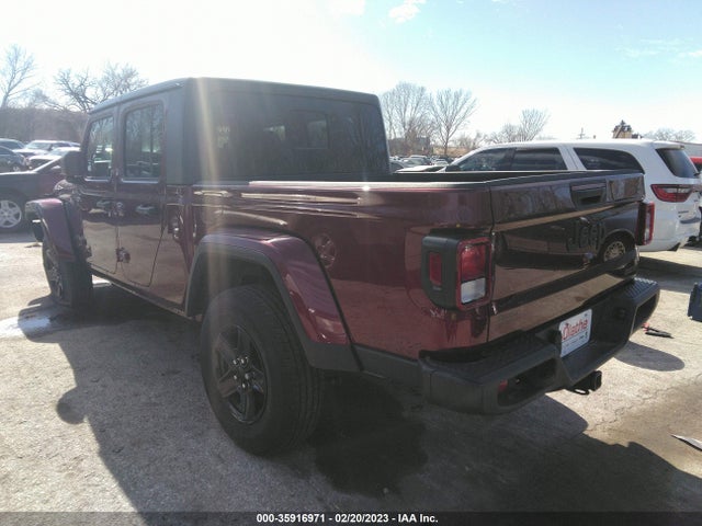 2021 Jeep Gladiator, VIN: 1C6HJTAG4ML582354