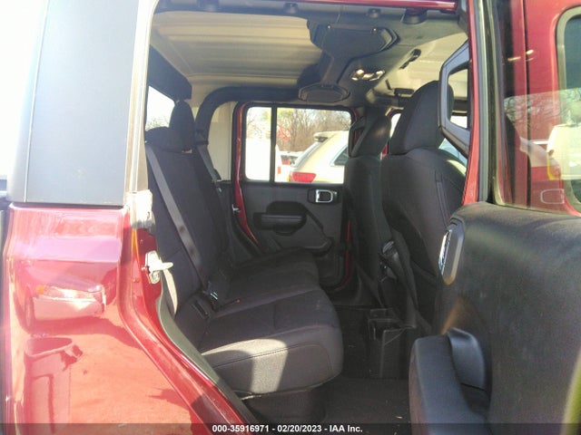 2021 Jeep Gladiator, VIN: 1C6HJTAG4ML582354