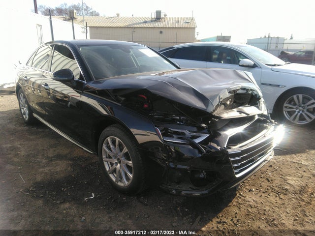 2022 Audi A4, VIN: WAUABAF46NN007394