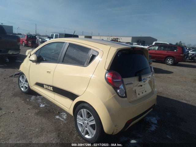 Chevrolet SPARK LS 2015 KL8CB6S92FC717344 Image 3