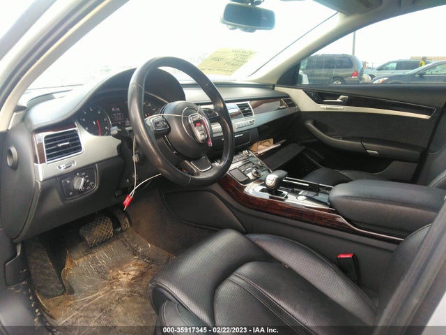 Audi A8 2011 WAUAVAFD2BN024079 Image 5