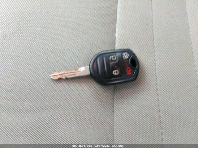 2017 Ford Taurus, VIN: 1FAHP2D87HG142848