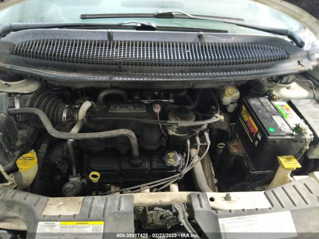 2C4GP64L95R433704 Chrysler Town & Country Limited