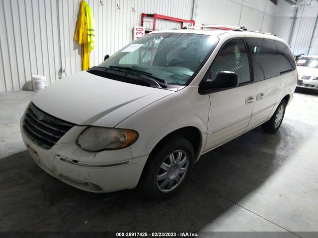 2C4GP64L95R433704 Chrysler Town & Country Limited