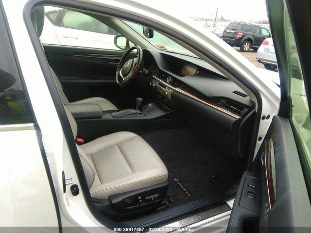 JTHBK1GG3F2193333 Lexus ES