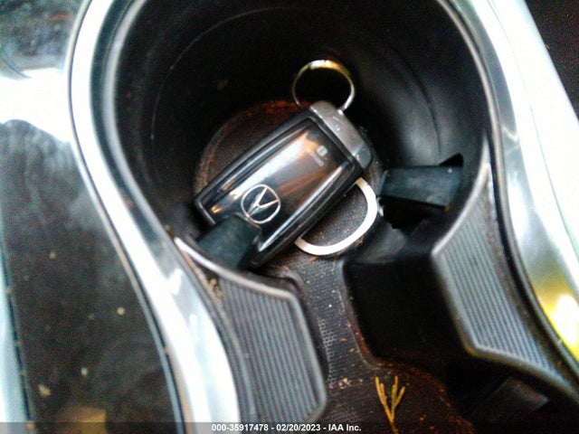 19UUB2F33KA003935 Acura TLX
