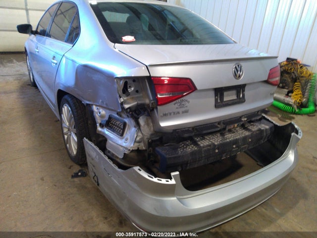3VWD07AJ9FM242628 Volkswagen Jetta Sedan 1.8t Se