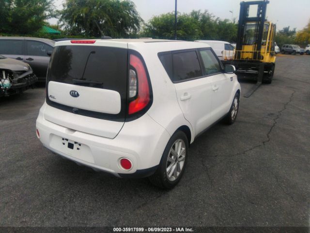 KNDJP3A56J7531384 KIA SOUL +