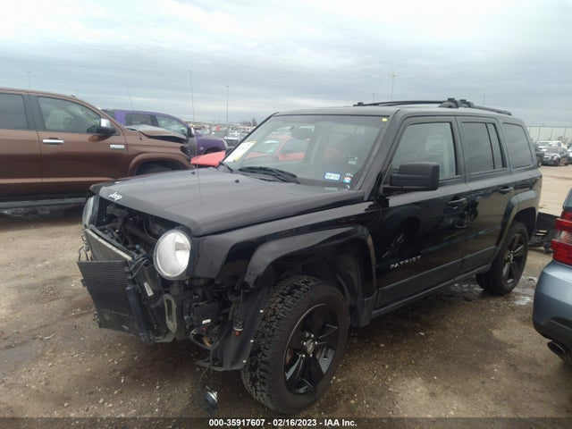 Jeep Patriot Latitude 2016 1C4NJRFB7GD782929 Image 2