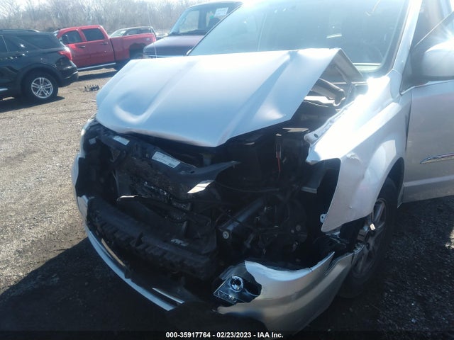 2A4RR5DG0BR605334 Chrysler Town & Country Touring
