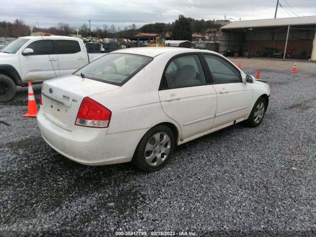 KNAFE122475450423 KIA SPECTRA EX