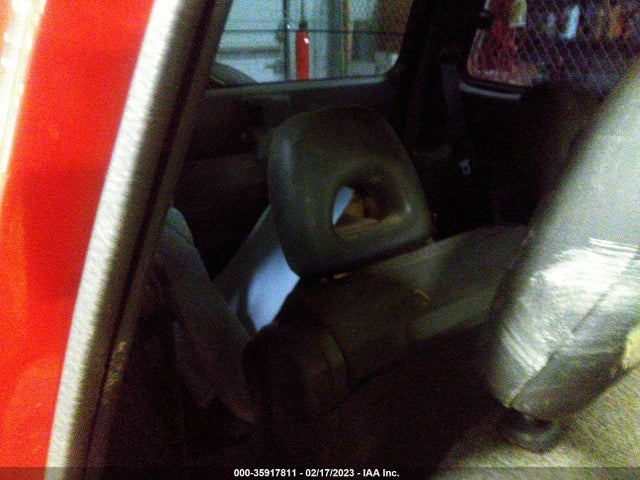 1996 TOYOTA RAV4 VIN: JT3YP10V1T0128515