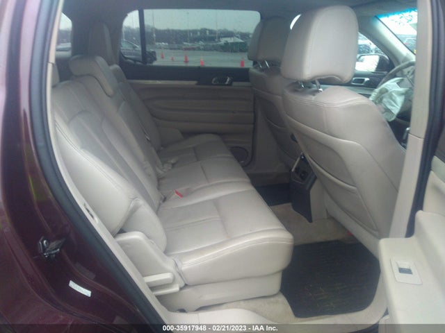 Lincoln MKT 2010 2LMHJ5FR1ABJ22742 Image 9