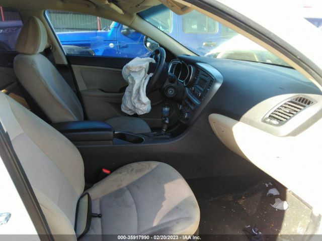 KNAGM4A78F5547516 KIA Optima Lx