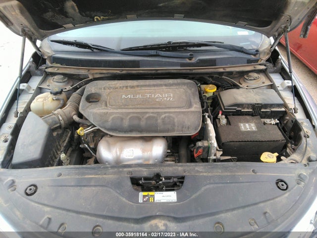 1C3CCCAB6FN637562 Chrysler 200 Limited
