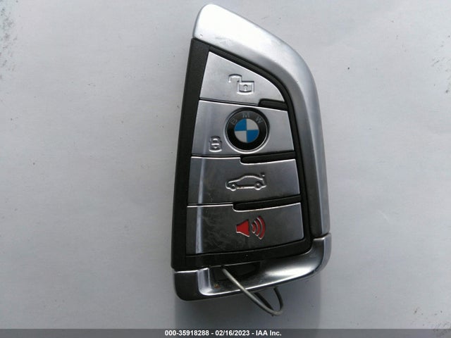 2021 BMW M8, VIN: WBSGV0C0XMCF44341