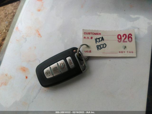KNADN4A30C6047921 KIA Rio Sx