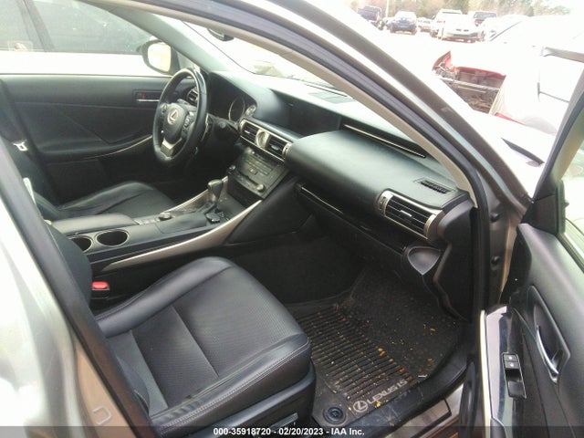 35918720 :رقم المزاد ، JTHBF1D22F5047470 vin ، 2015 Lexus Is 250 مزاد بيع