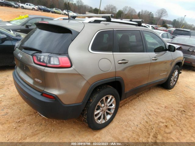1C4PJMCX3KD281895 Jeep Cherokee Latitude