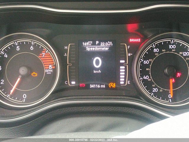 1C4PJMCX3KD281895 Jeep Cherokee Latitude